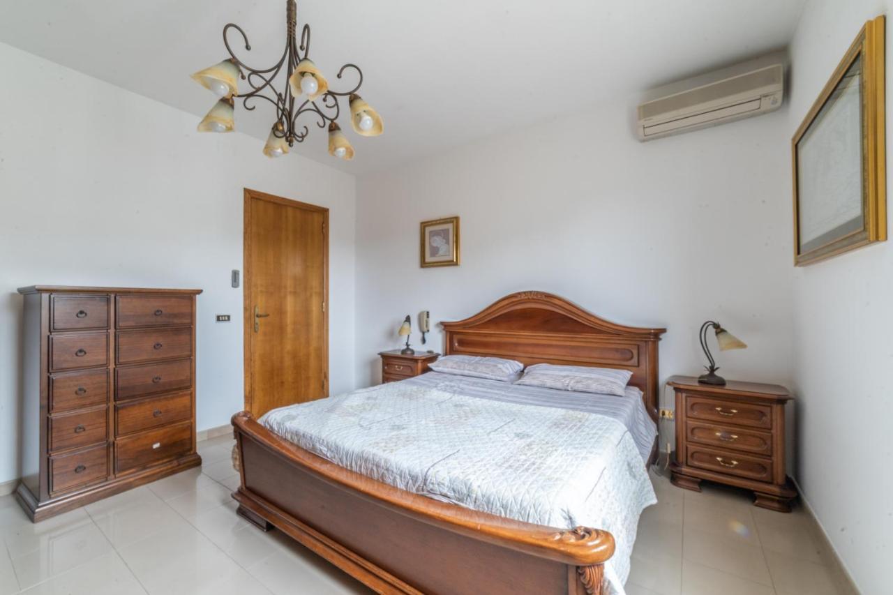 Girasole Apartment Otranto Bagian luar foto