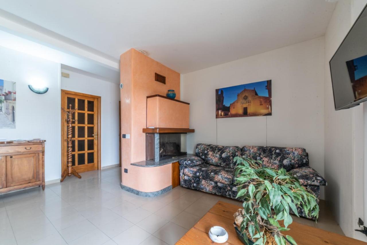 Girasole Apartment Otranto Bagian luar foto