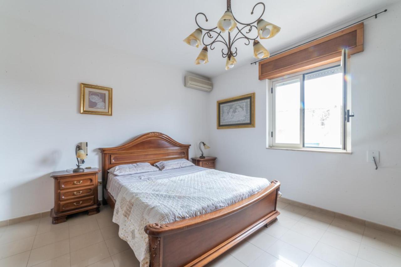Girasole Apartment Otranto Bagian luar foto